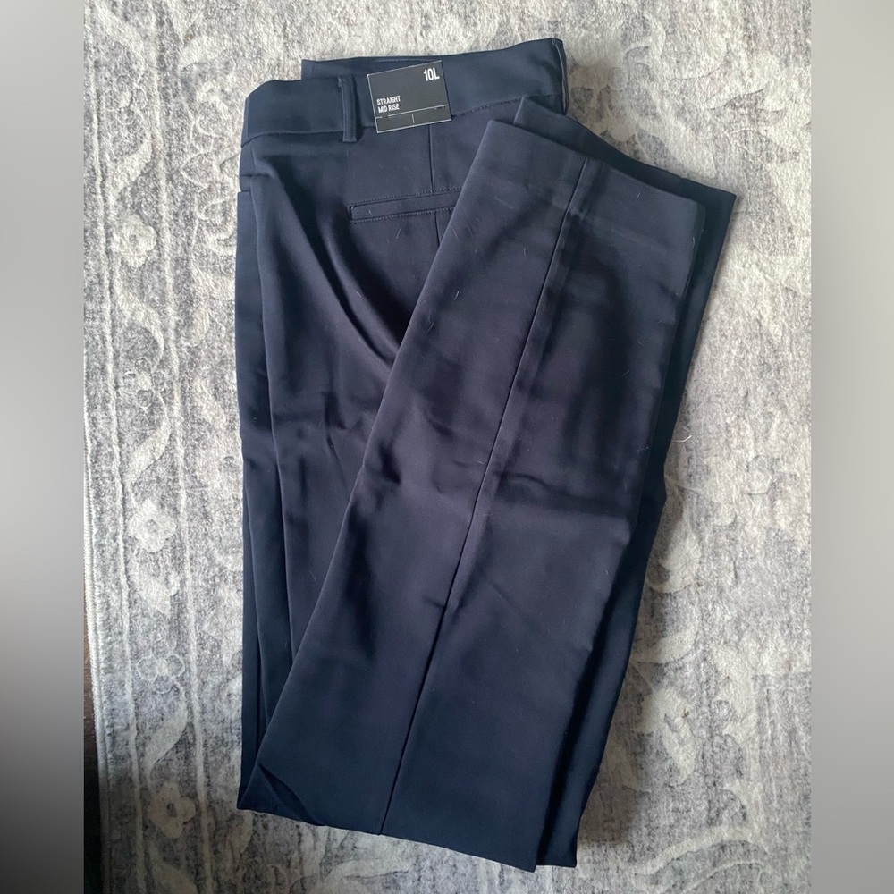Navy Express Pant- 10L NWT